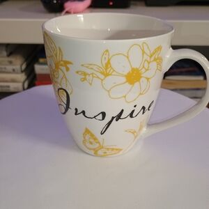 Pfaltzgraff Inspire Mug - Yellow and White